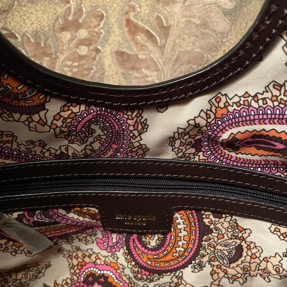 Kate Spade fuchsia wool, Paisleyinside, dust bag and original box2009 UNUSED - Picture 6 of 11